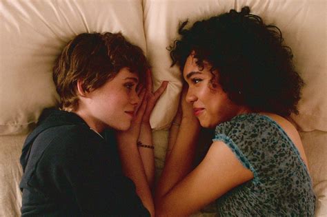 11 Netflix LGBTQ Movies and Shows With the Hottest Sex。